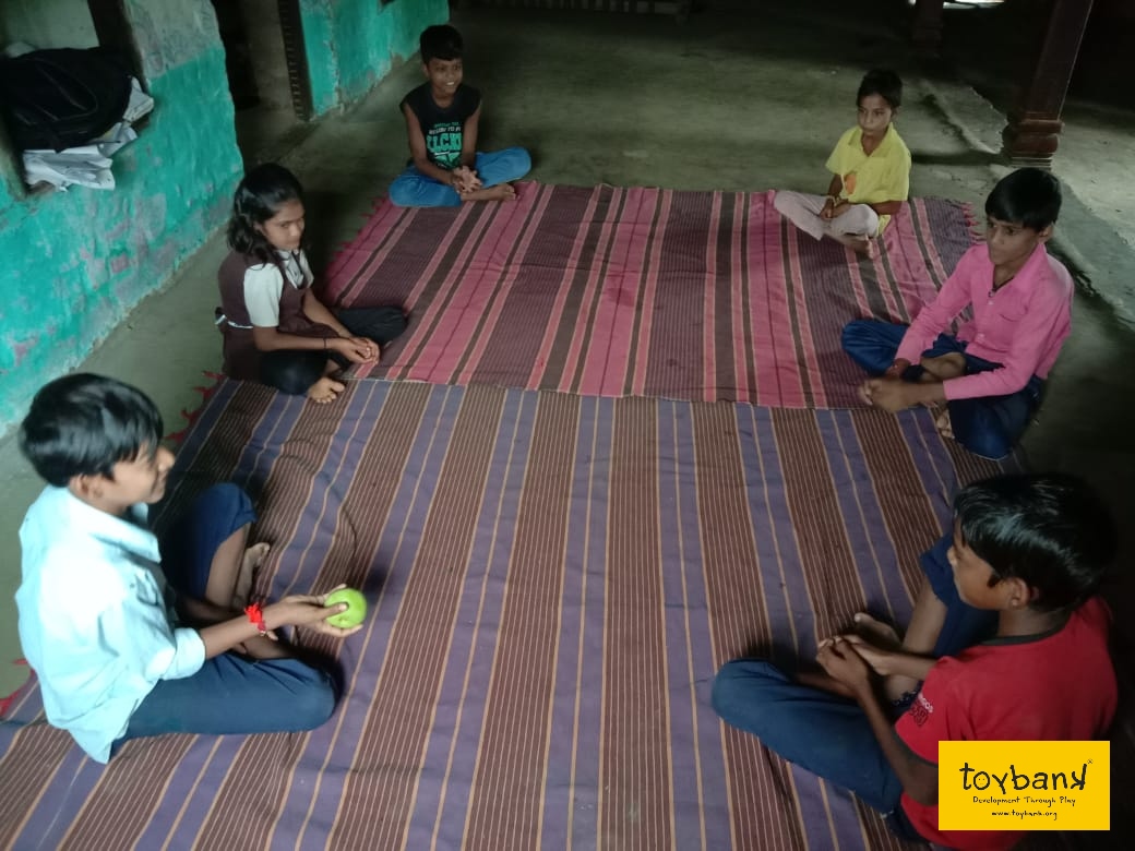 Building_empathy_through_play_Toybank2